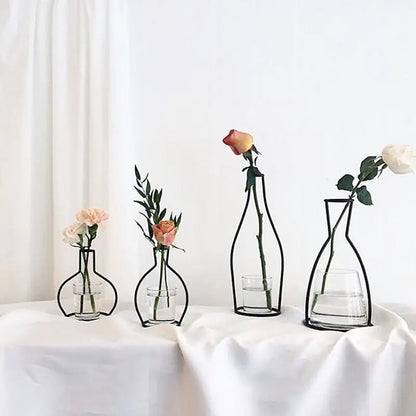 Nordic Style Iron Flower Vase.
