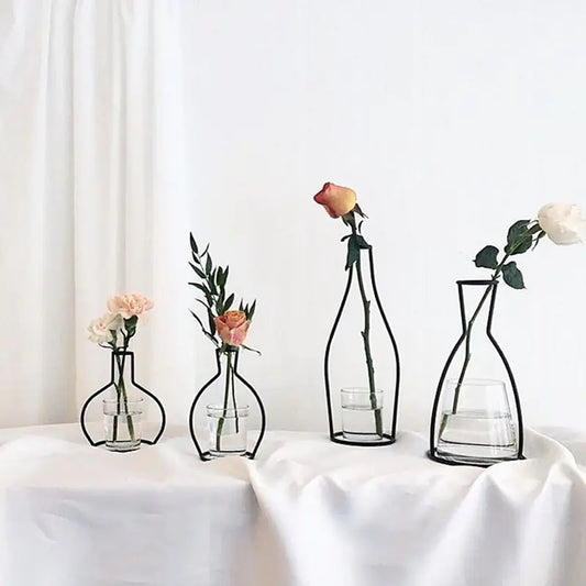 Nordic Style Iron Flower Vase.